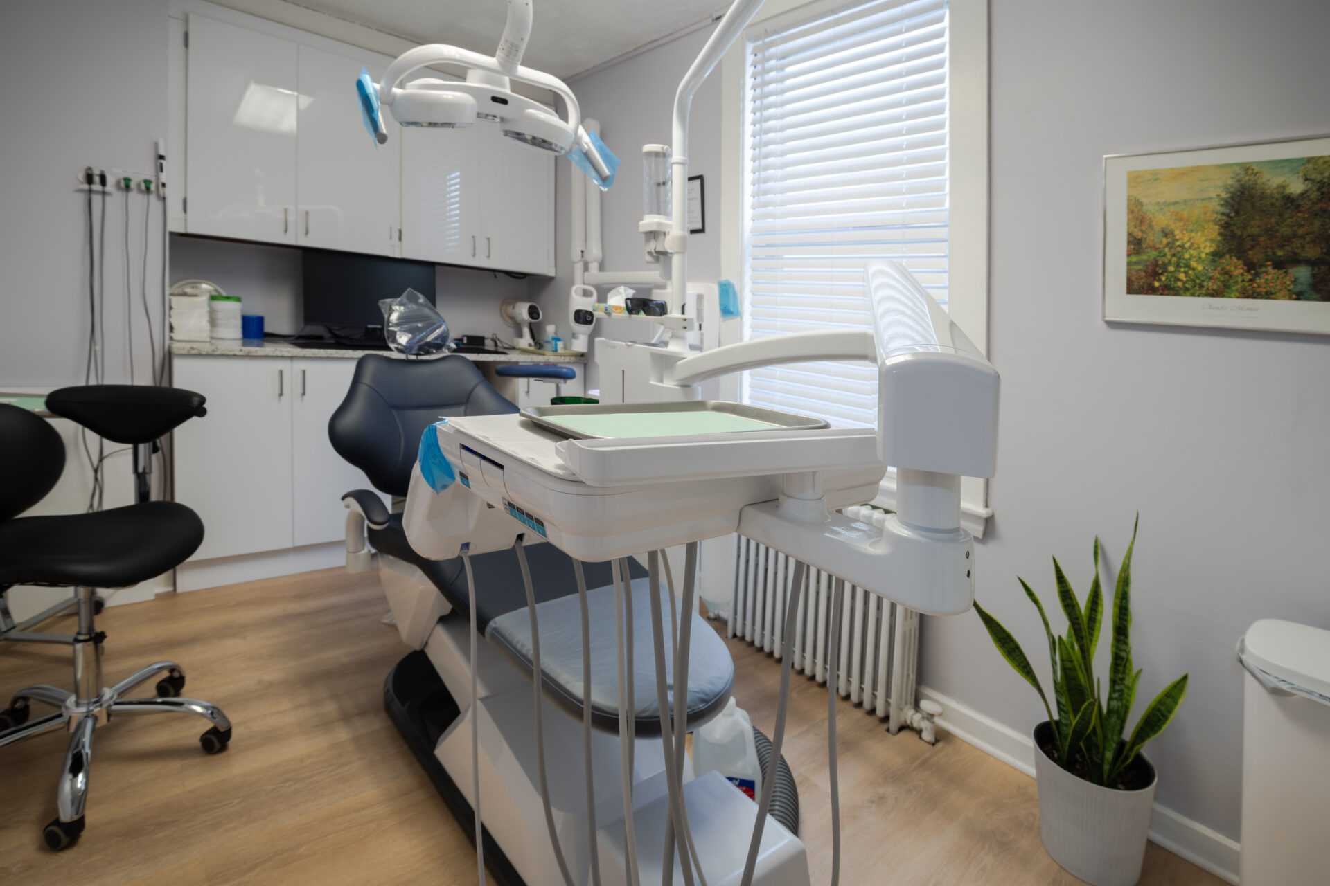 Dental chair and equipment in the main treatment room
